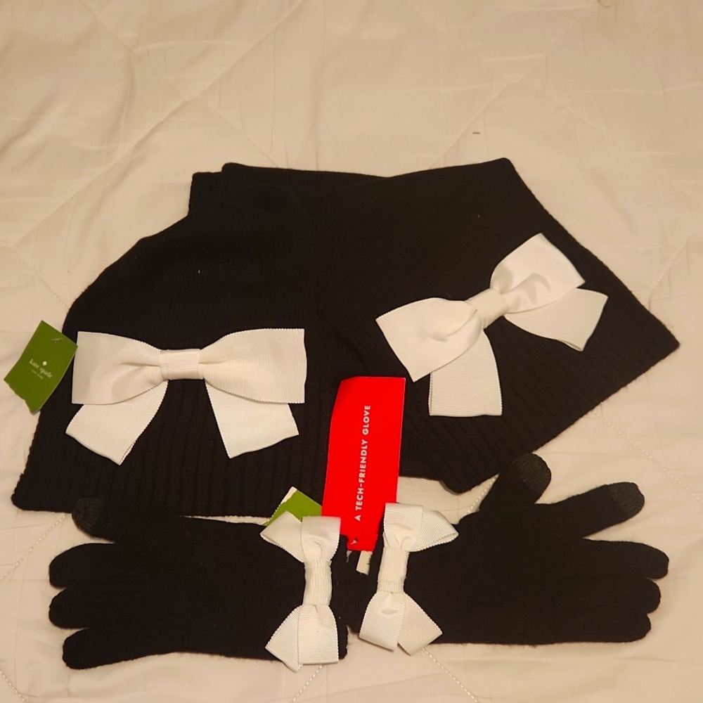 NWT Kate Spade grossgrain bow glove and scarf